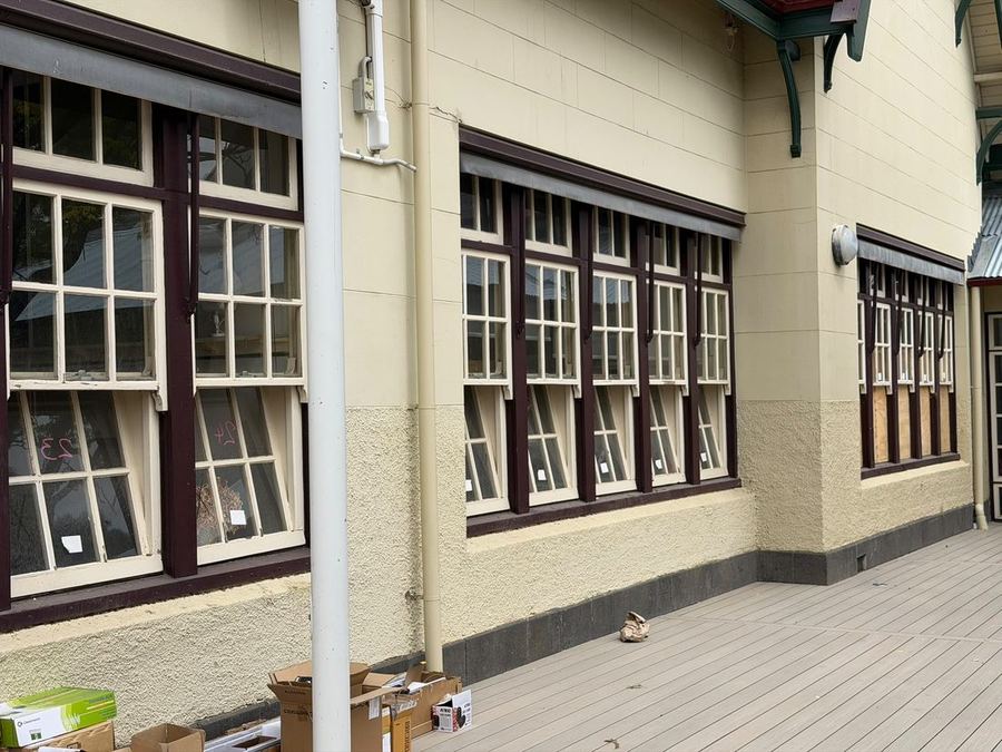 Carlton North Primary School — heritage exterior repaint